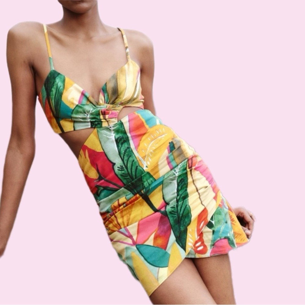 Zara CUT OUT LINEN BLEND Exotic print MINI DRESS size SMALL